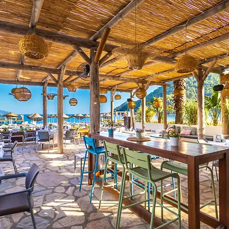 Rezort Hotel Ekincik 2*