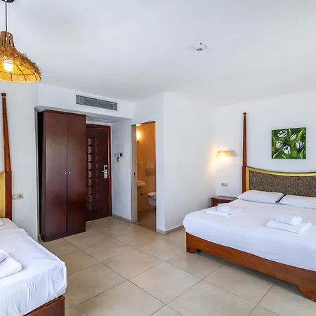리조트 Hotel Ekincik 2*