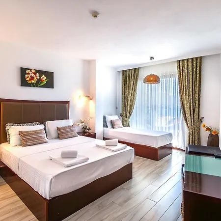 리조트 Hotel Ekincik