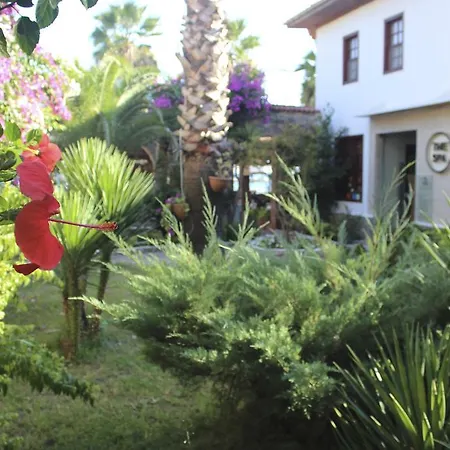 Resort Hotel Ekincik 2*