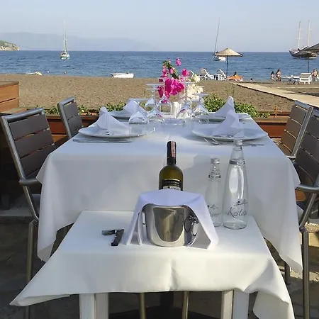 Hotel Ekincik 2*